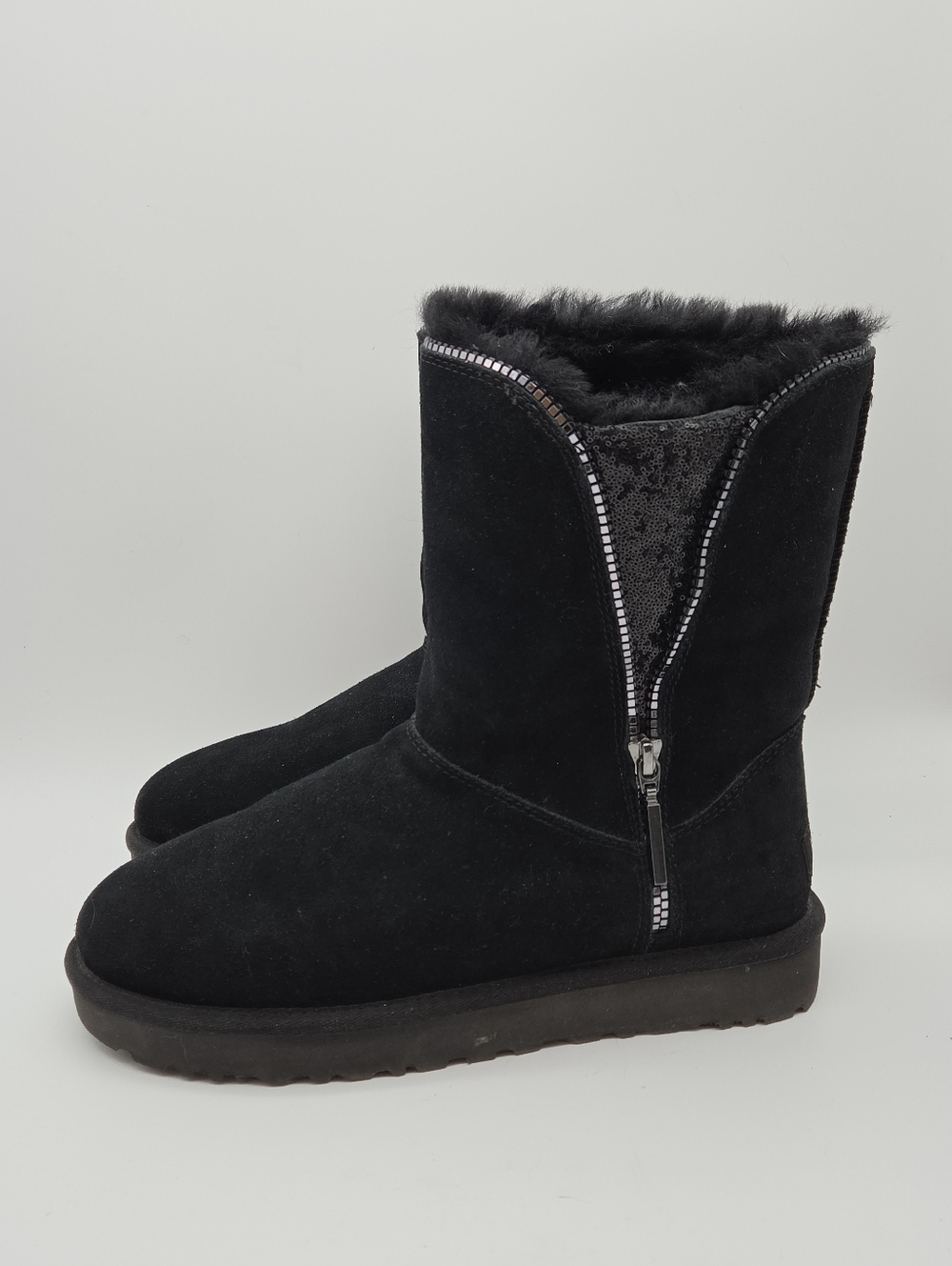 UGG Florence Boots Black Size 9